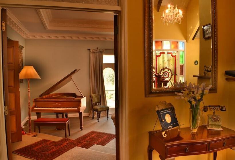 בית מלון כפרי Country Homestead At Black Sheep Farm