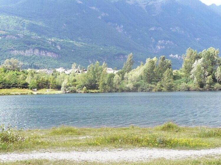 Отель La Maison De Savoie