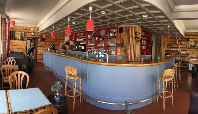 ホテル La Maison De Savoie