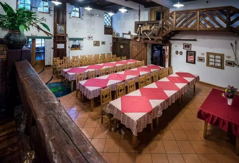 Garni Hotel Pod Roglo Boharina 2