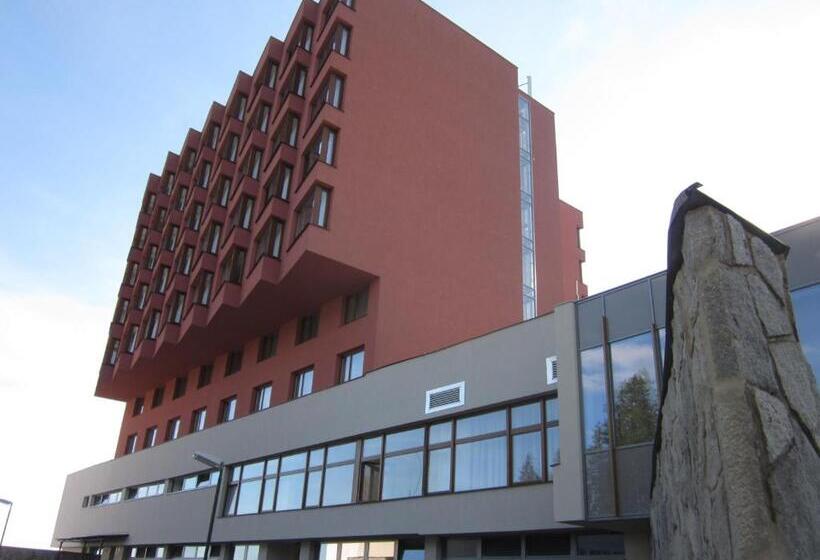 בית מלון כפרי Sorea Trigan