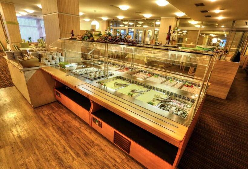 בית מלון כפרי Sorea Trigan