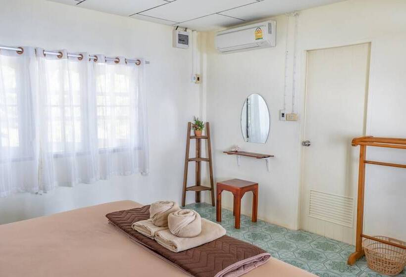 ホテル Talay Time Koh Mak