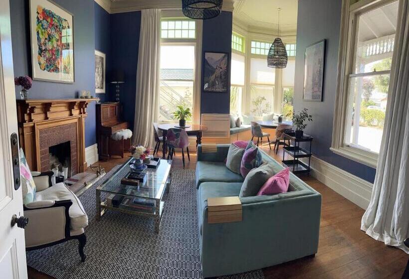 호텔 The Vicarage Boutique Bed And Breakfast Oamaru