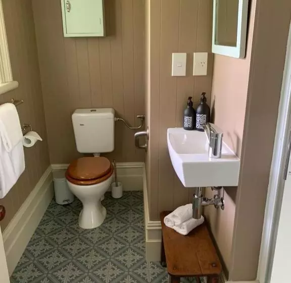 Hotelli The Vicarage Boutique Bed And Breakfast Oamaru