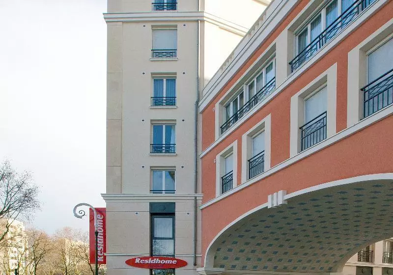 Residhome Puteaux La Defense