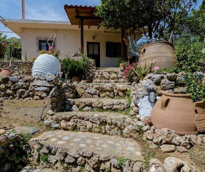 Traditional Cretan Family Home