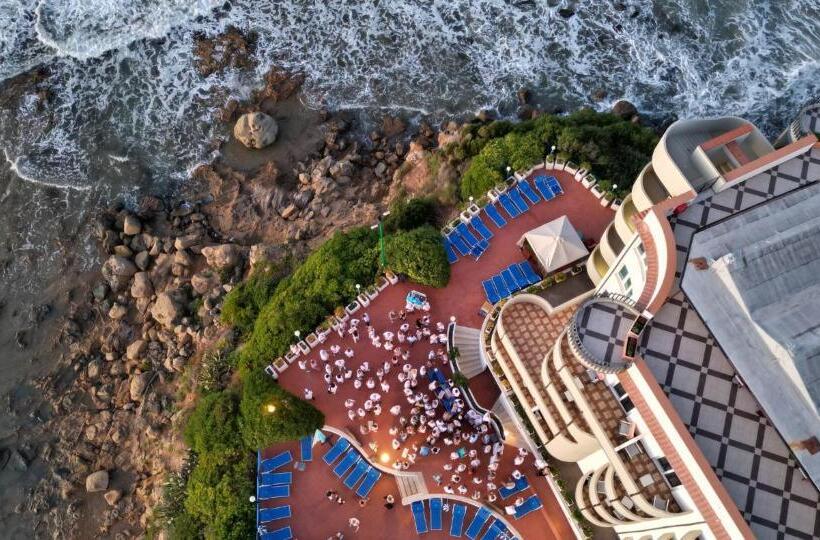 Carlton Hotel Riviera