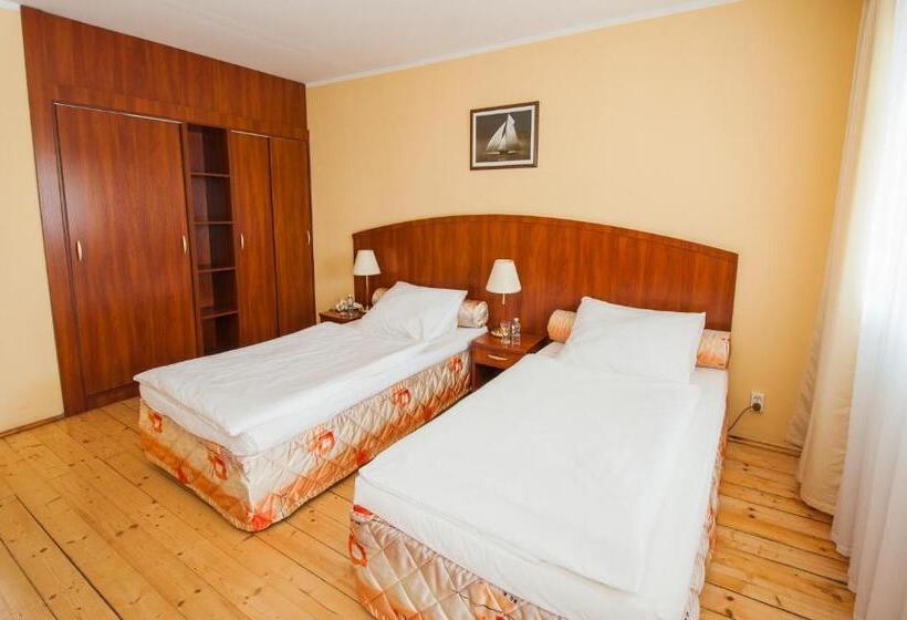 בית מלון כפרי Camping Malta