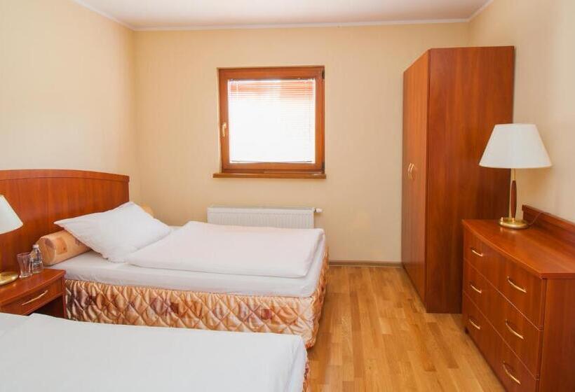 בית מלון כפרי Camping Malta