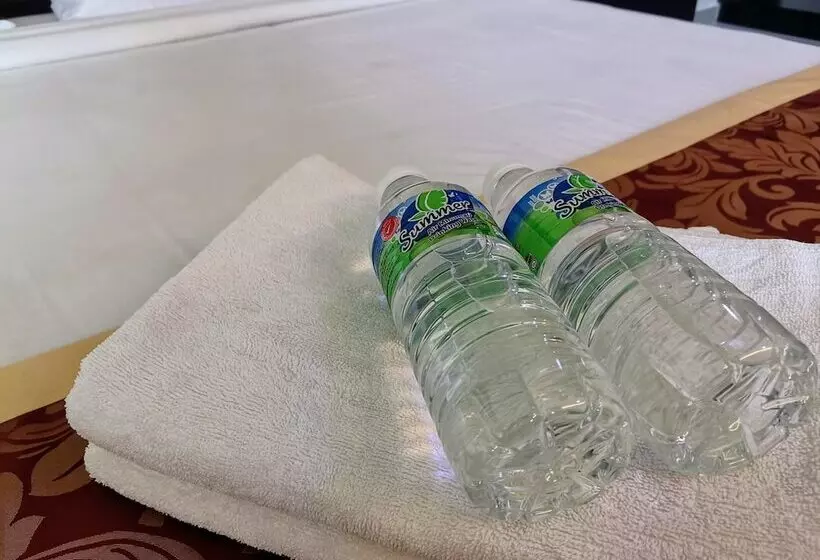 ホテル Centre Point Tampin