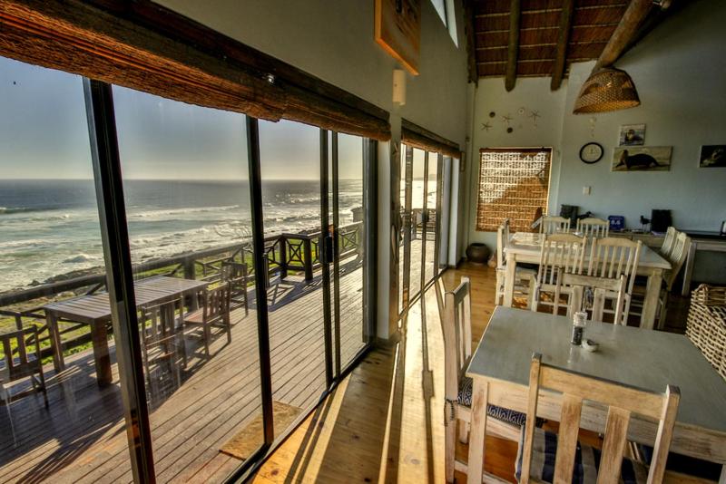 酒店 Oyster Bay Beach Lodge