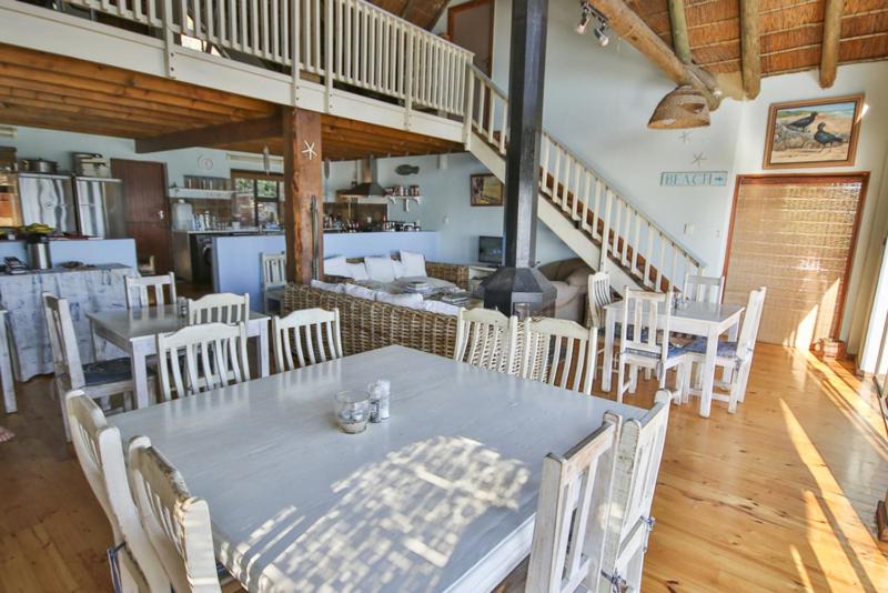 酒店 Oyster Bay Beach Lodge