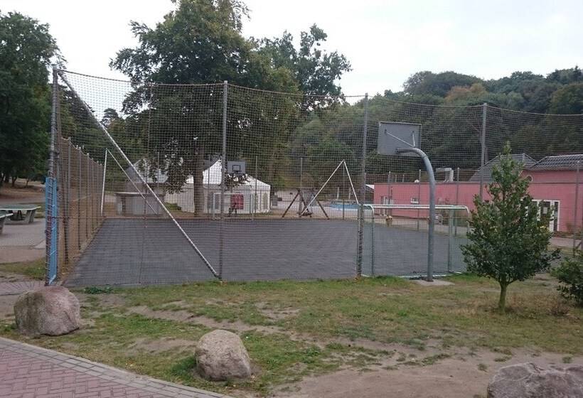 호텔 Regenbogen Göhren