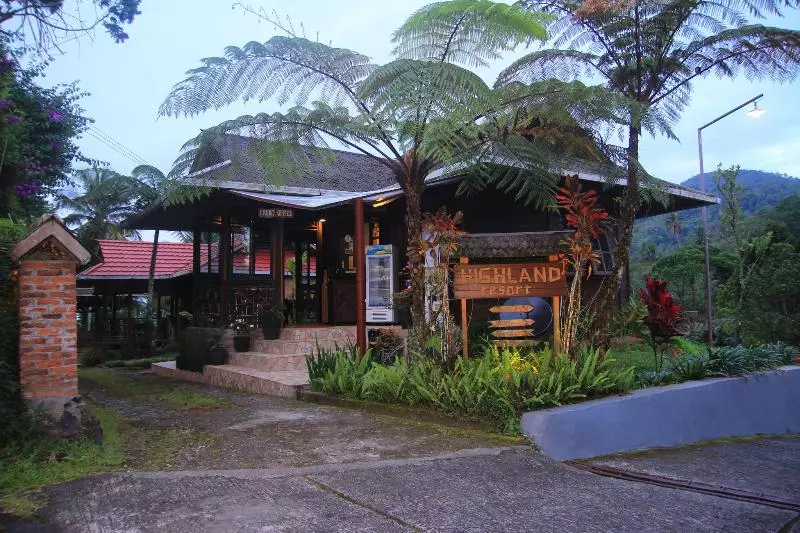 ペンション Highland Resort & Nature Tours