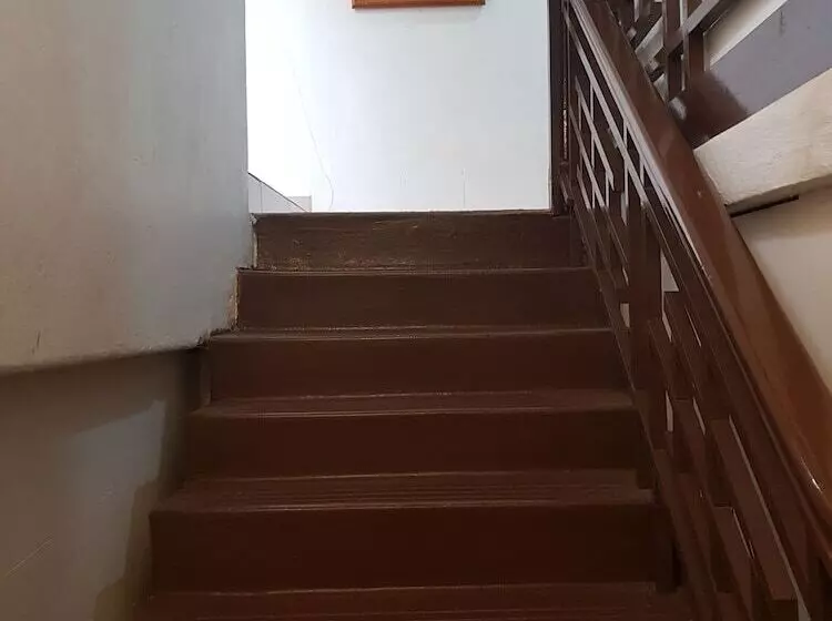 Meera Heritage Motel