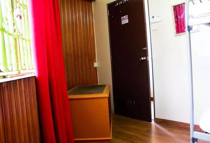 Meera Heritage Motel