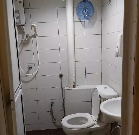 Meera Heritage Motel