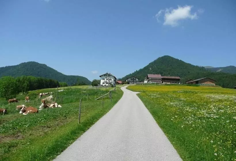 Hotelli Gasthof Jachenau