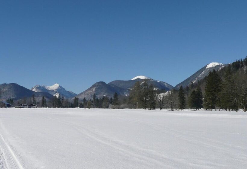 Hotelli Gasthof Jachenau