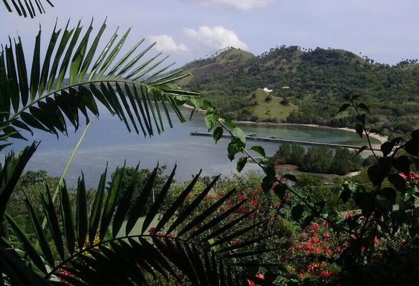 Отель Golo Hilltop