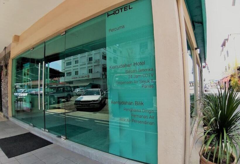 בית מלון כפרי Jelai Mentakab