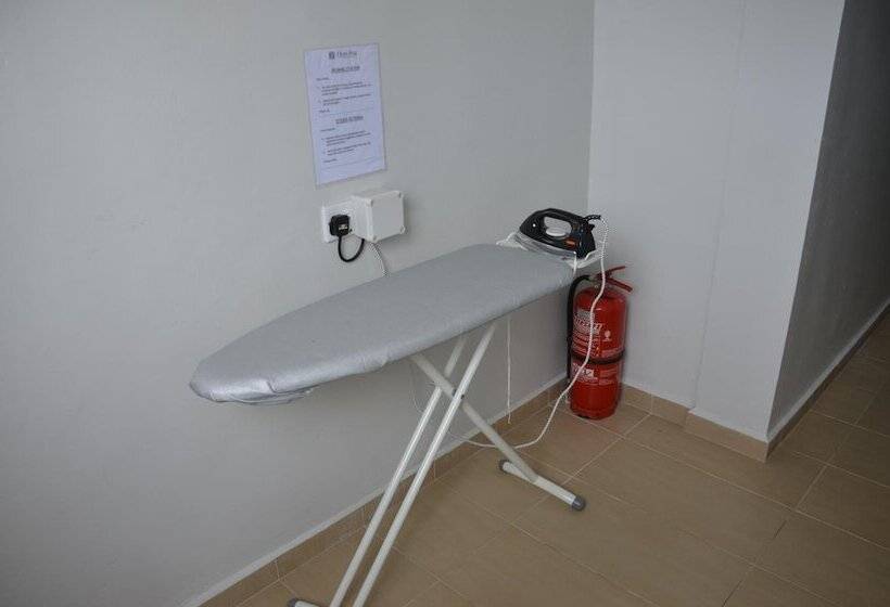 בית מלון כפרי Jelai Mentakab