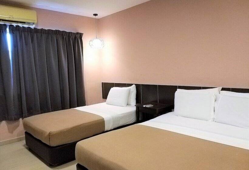 בית מלון כפרי Jelai Mentakab