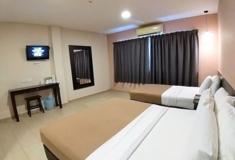 בית מלון כפרי Jelai Mentakab