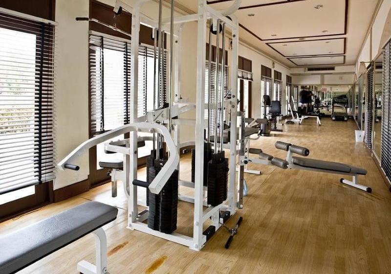 فندق Palm Hills Golf Club & Residence