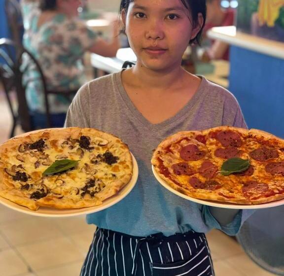 ホテル San Antonio Beach Guesthouse & Restaurant