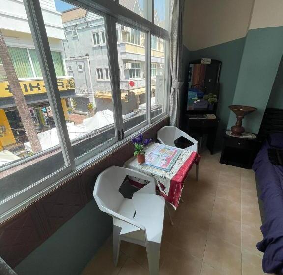 ホテル San Antonio Beach Guesthouse & Restaurant