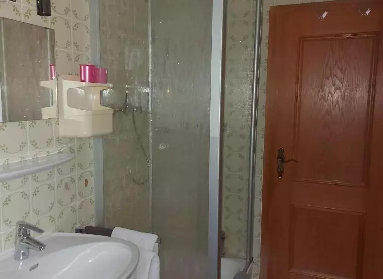 Hotelli Landhaus Weiß