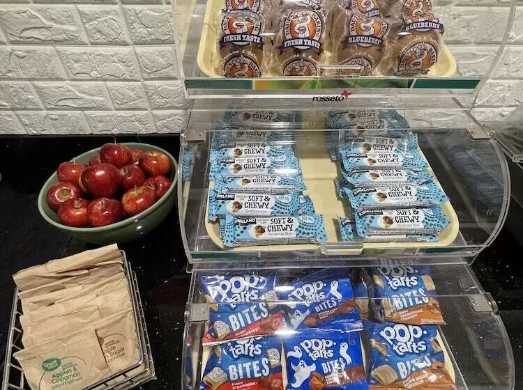 فندق Bayside Inn & Suites Eureka