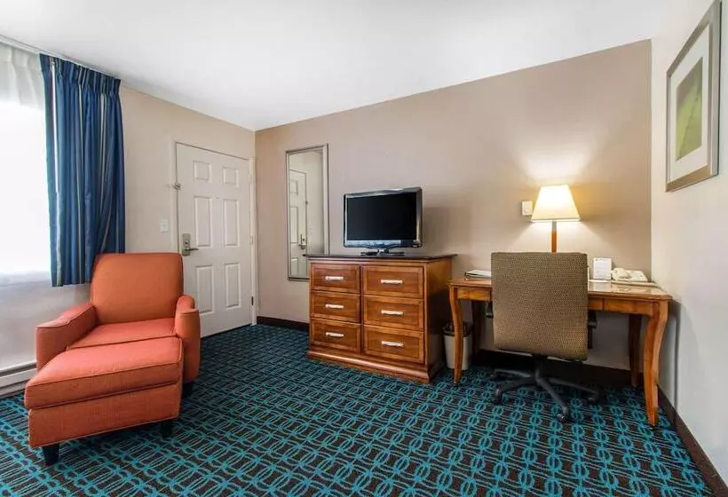 فندق Bayside Inn & Suites Eureka