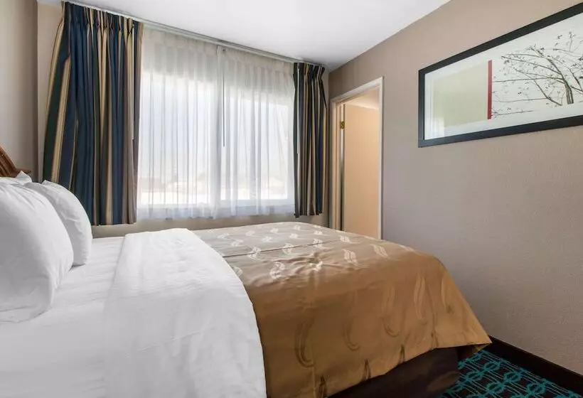 فندق Bayside Inn & Suites Eureka