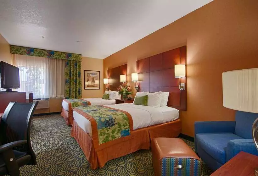 호텔 Best Western Plus Fresno Inn