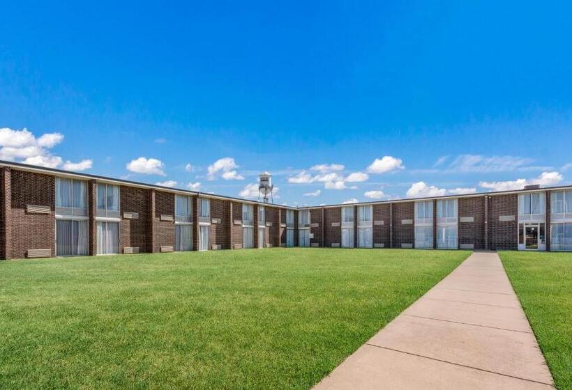 Bricktown Hotel & Extended Stay