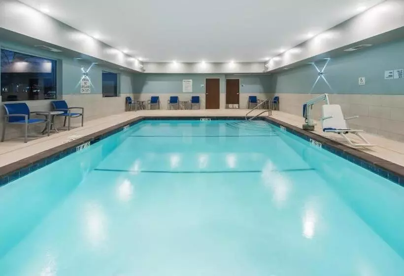 فندق Holiday Inn Express & Suites West Plains Southwest By Ihg