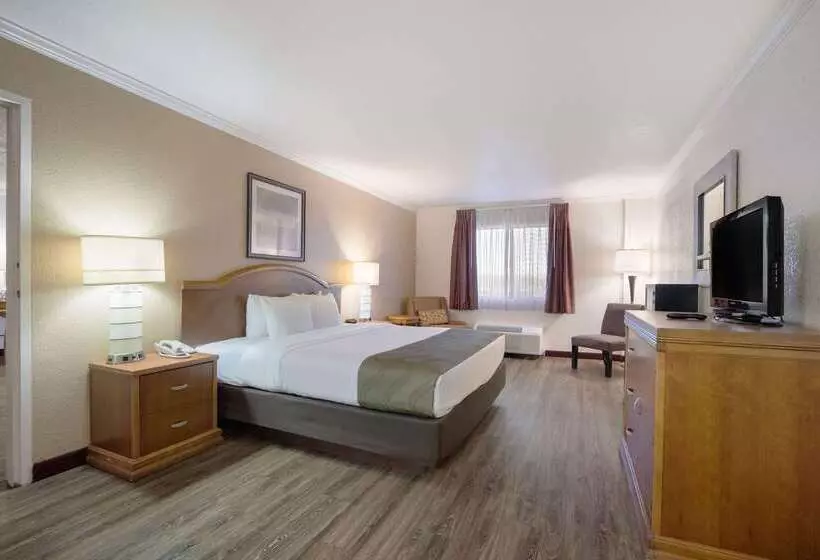 Hotelli Quality Inn & Suites Lake Havasu City