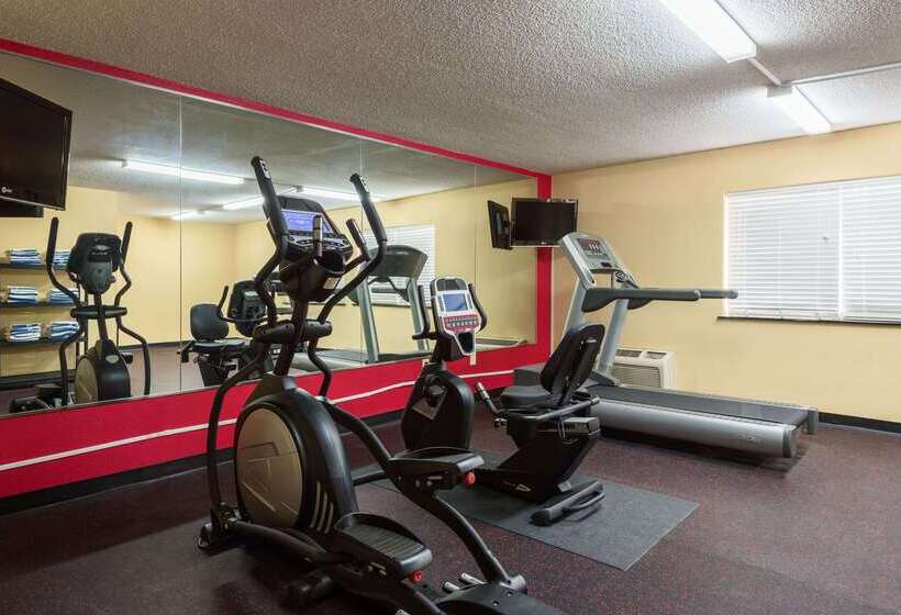 Otel Ramada By Wyndham Bowling Green