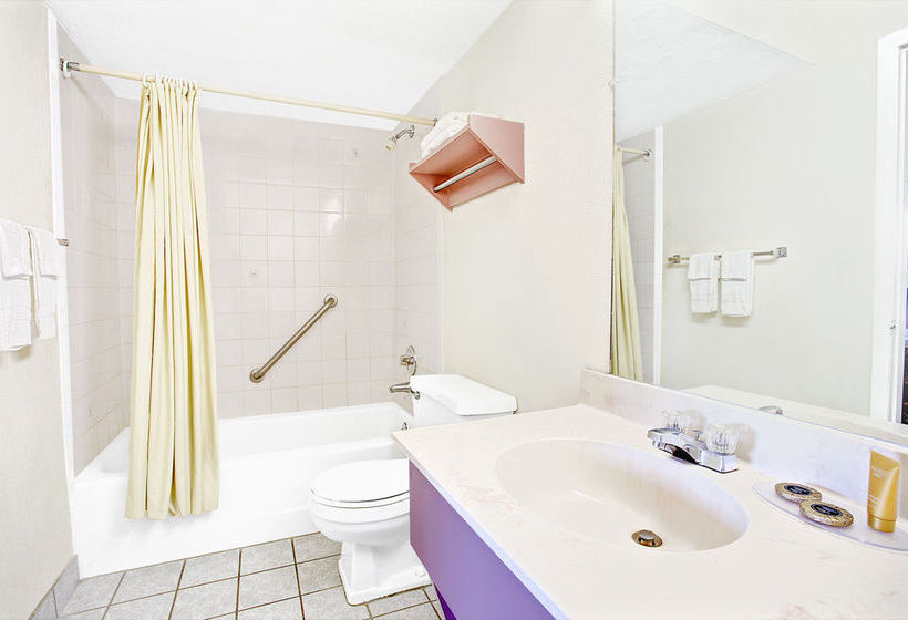 فندق Knights Inn Bradenton