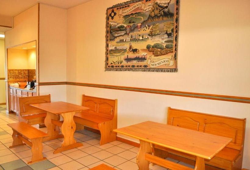 هتل The Region Inn Farmington