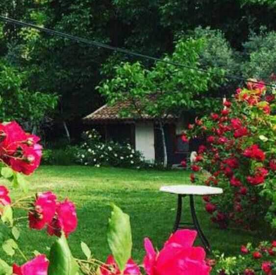 Kucuk Ciftlik Bungalow Evleri