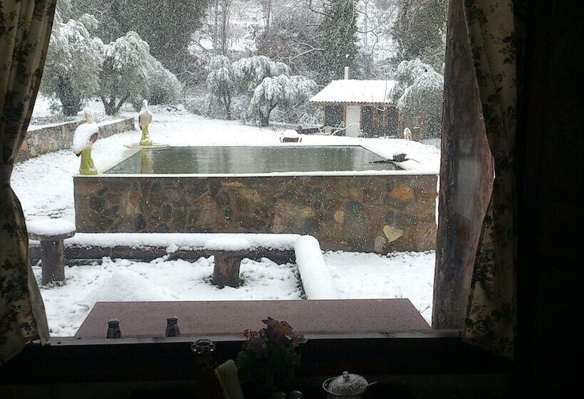 Kucuk Ciftlik Bungalow Evleri