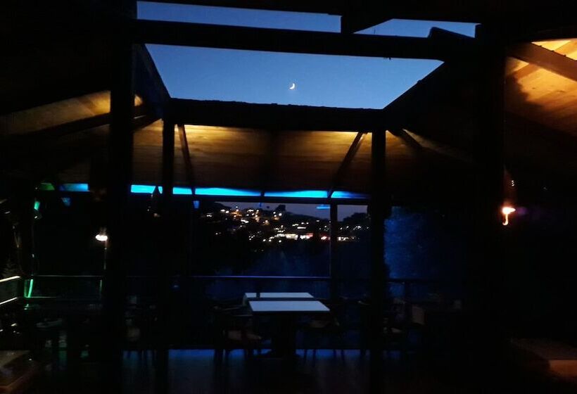 Kucuk Ciftlik Bungalow Evleri