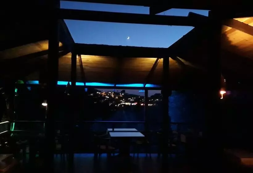 Kucuk Ciftlik Bungalow Evleri