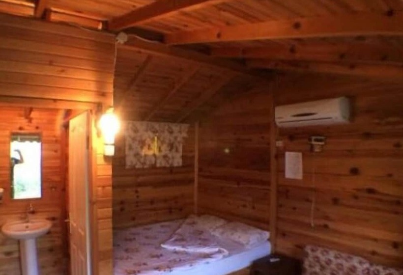 Kucuk Ciftlik Bungalow Evleri
