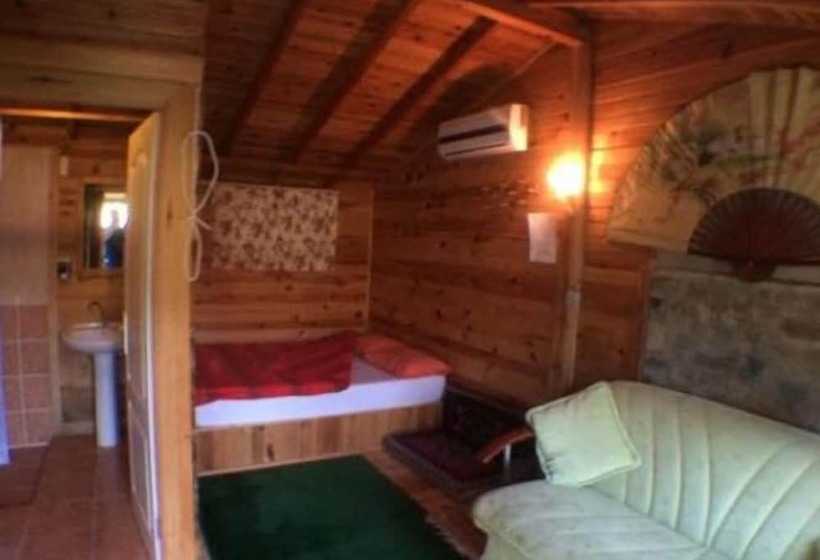 Kucuk Ciftlik Bungalow Evleri