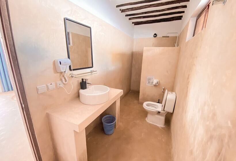 بنسيون Ananda Beach